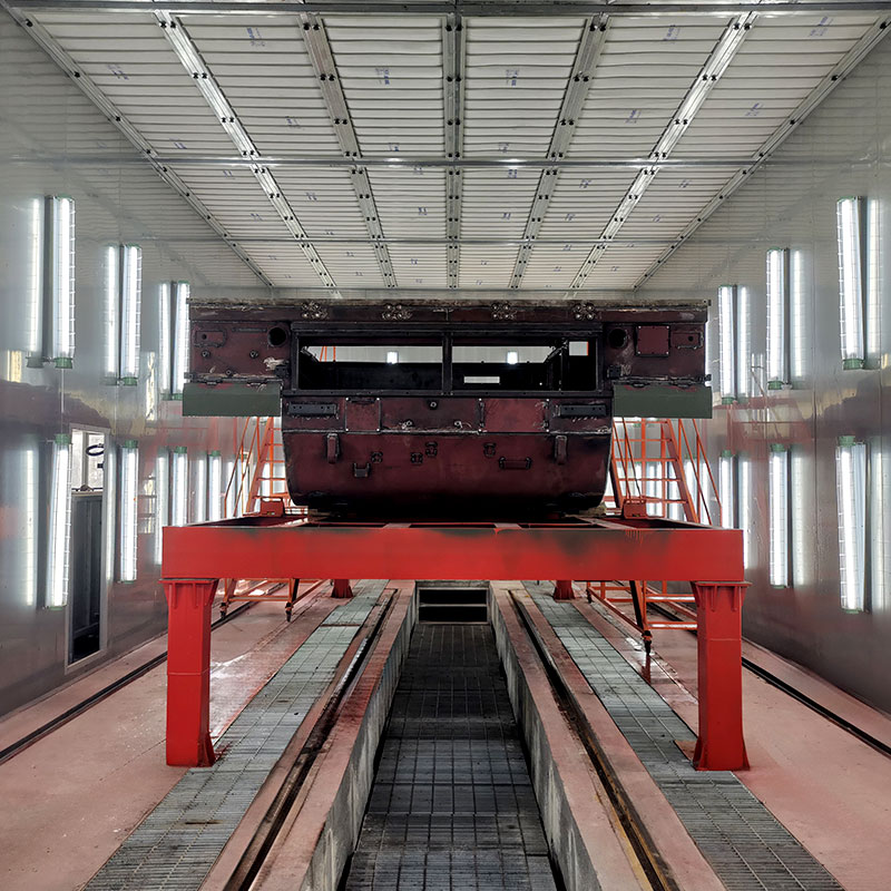 Automatische robotspuitcabine